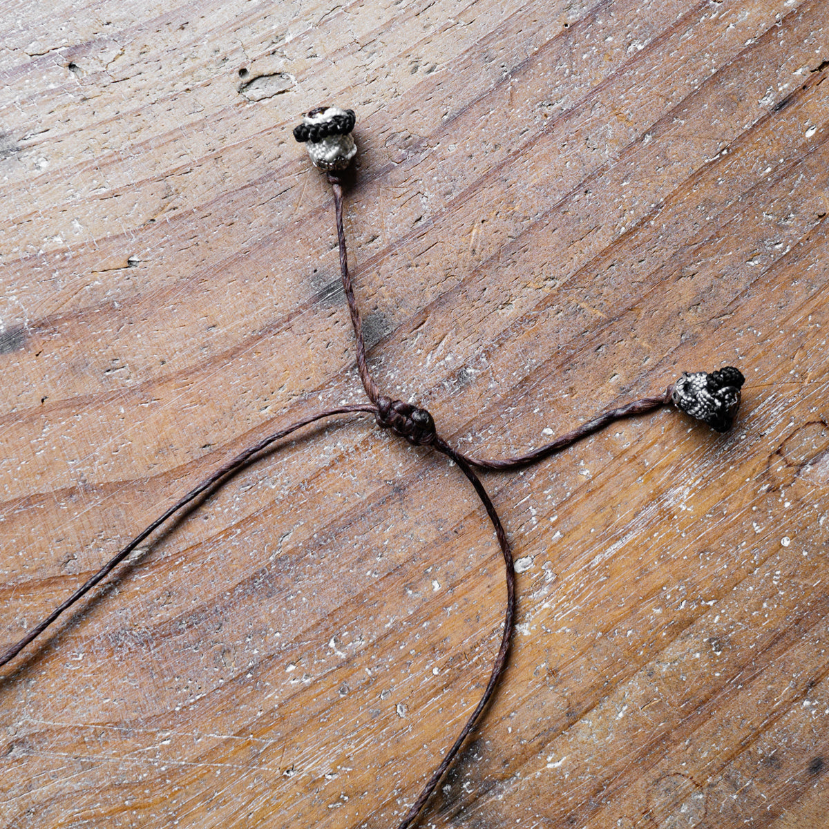 モロッコボタンネックレス(スタンダード)