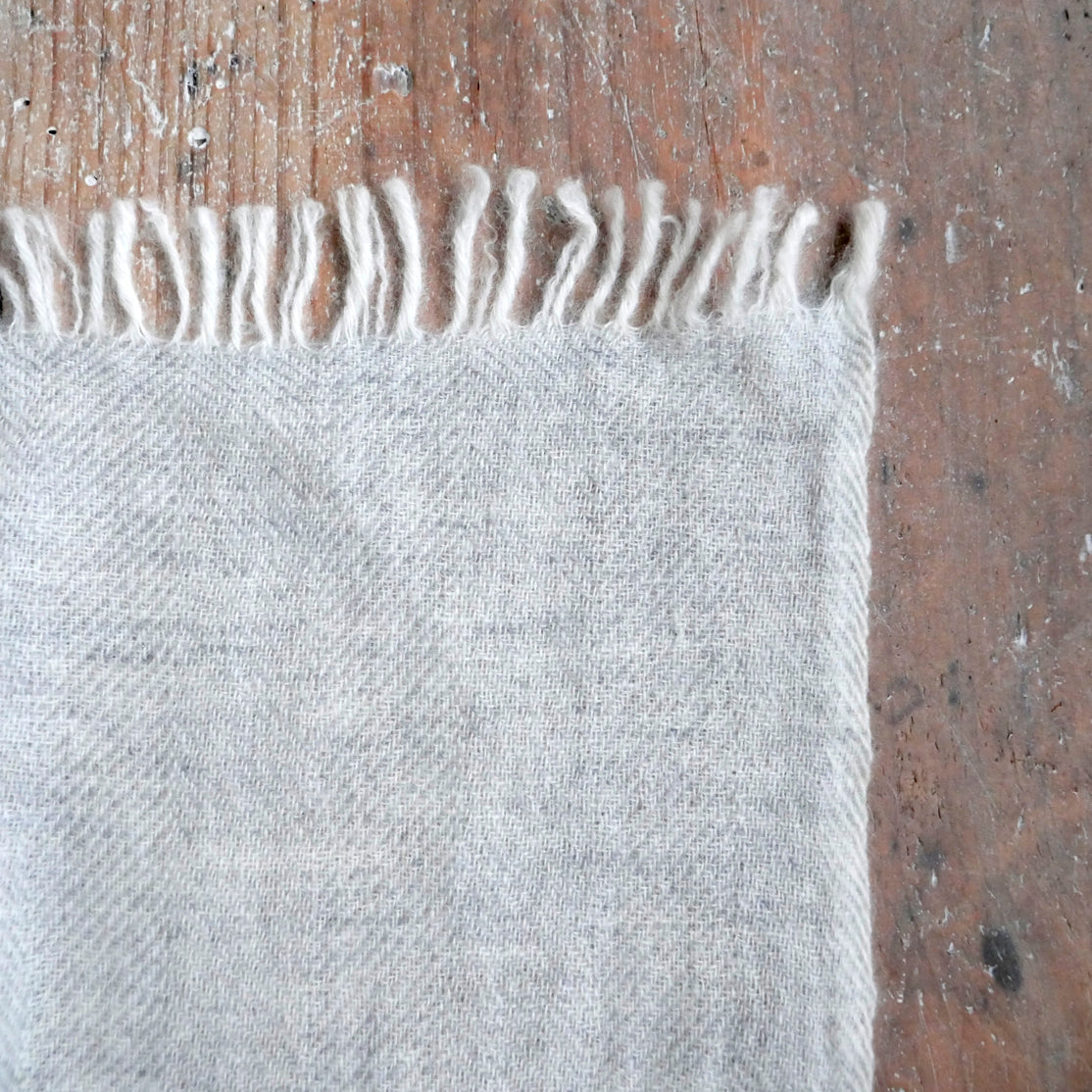 カシミヤマフラー(原毛色)