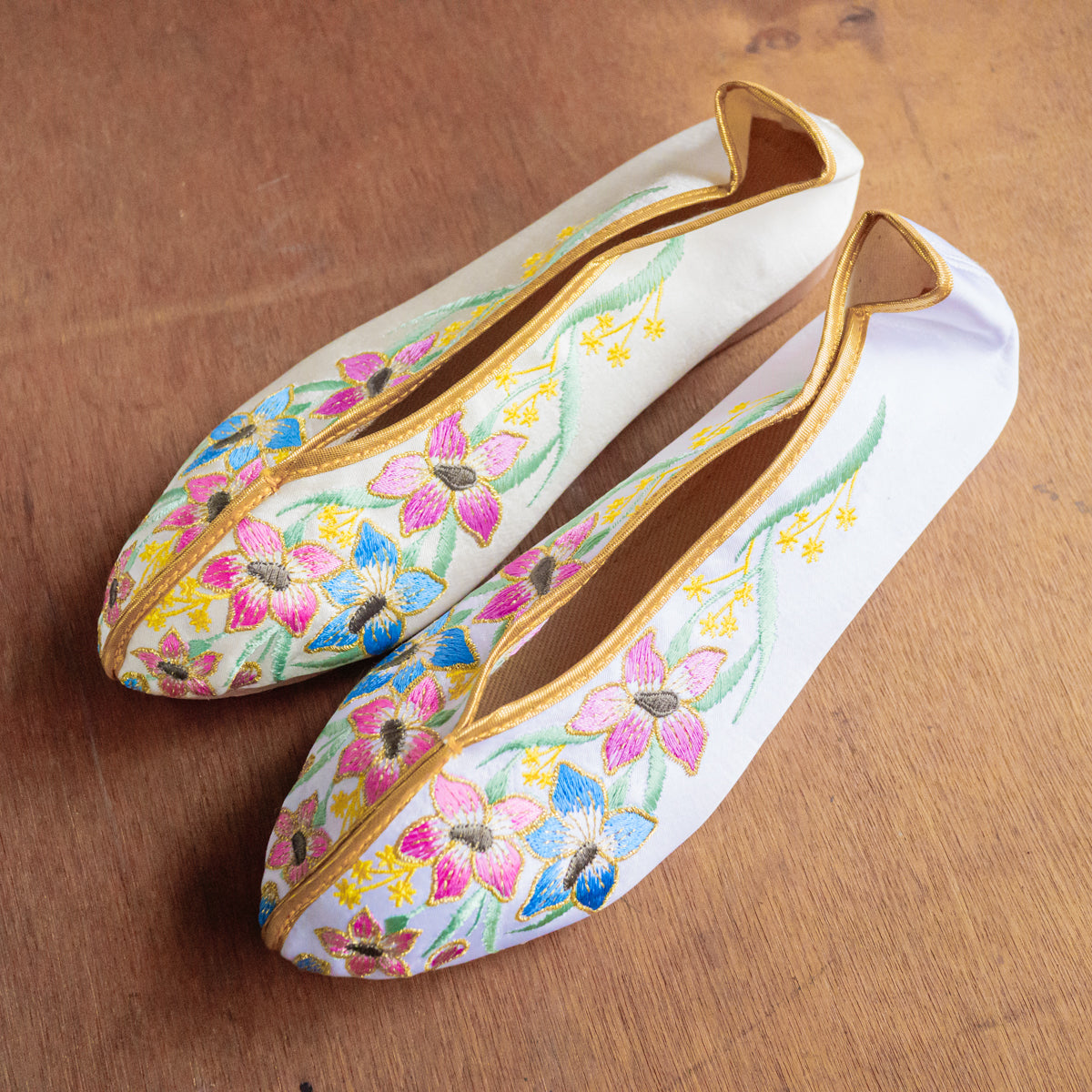 台湾刺繍靴(平劇シリーズ4)