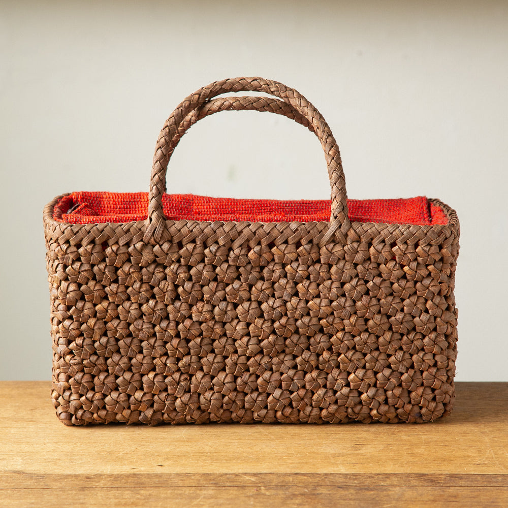 山葡萄バスケット(六角花編み)