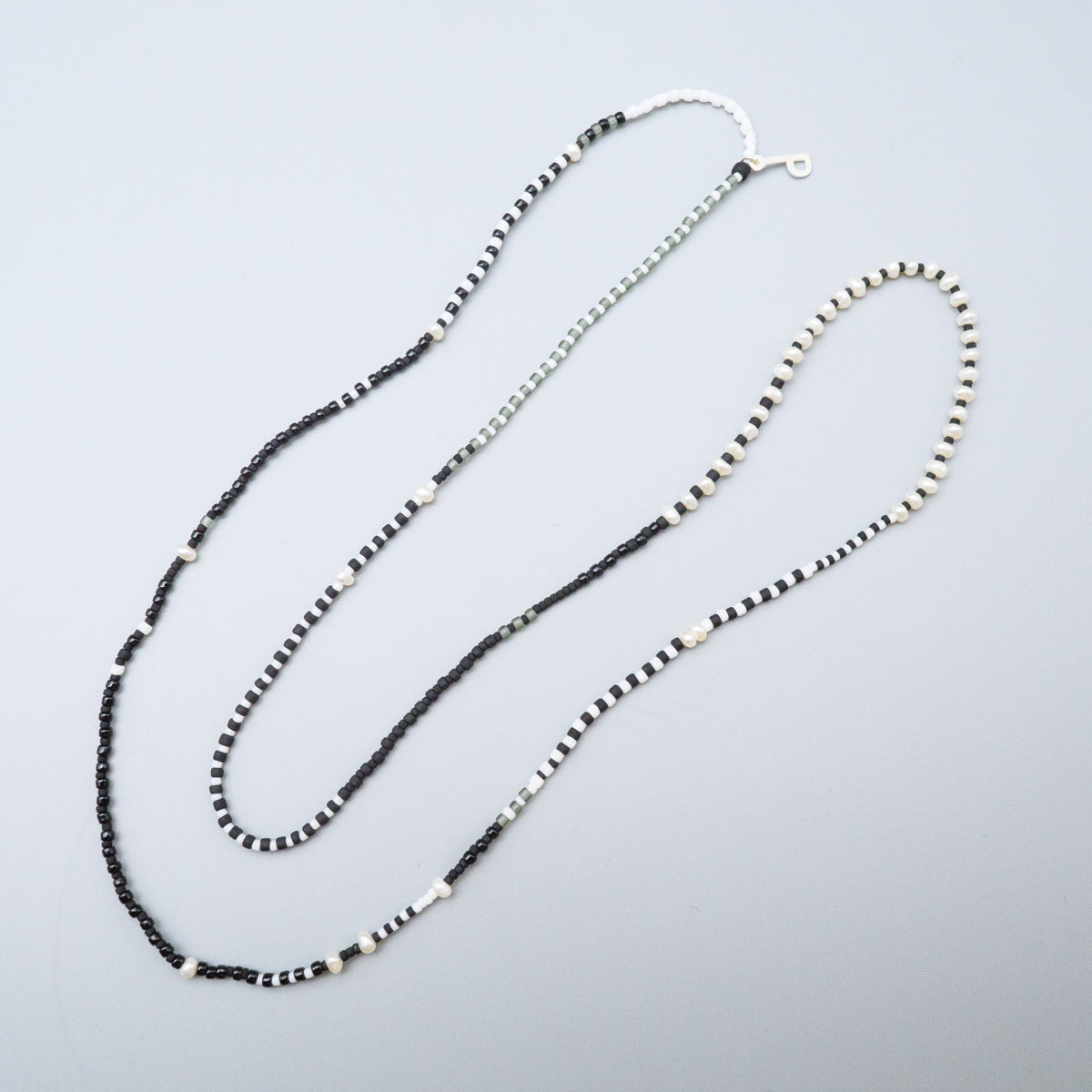 PERAPERAKビーズネックレス(パール)