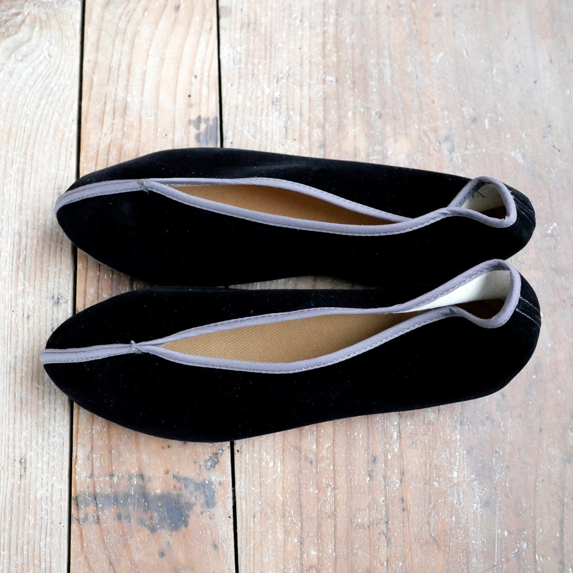 ヴェルベット平劇シューズ