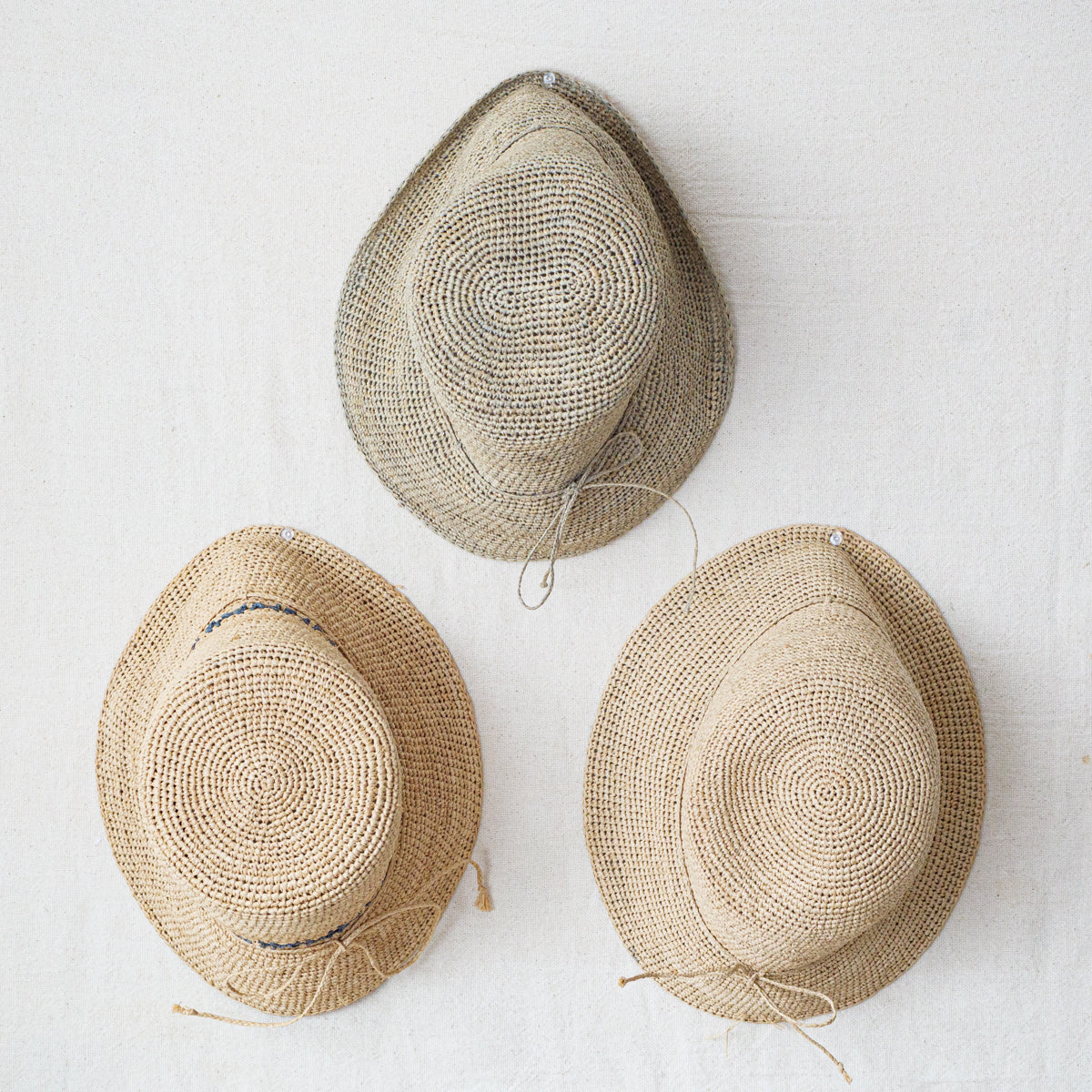 ラフィア手編みハット