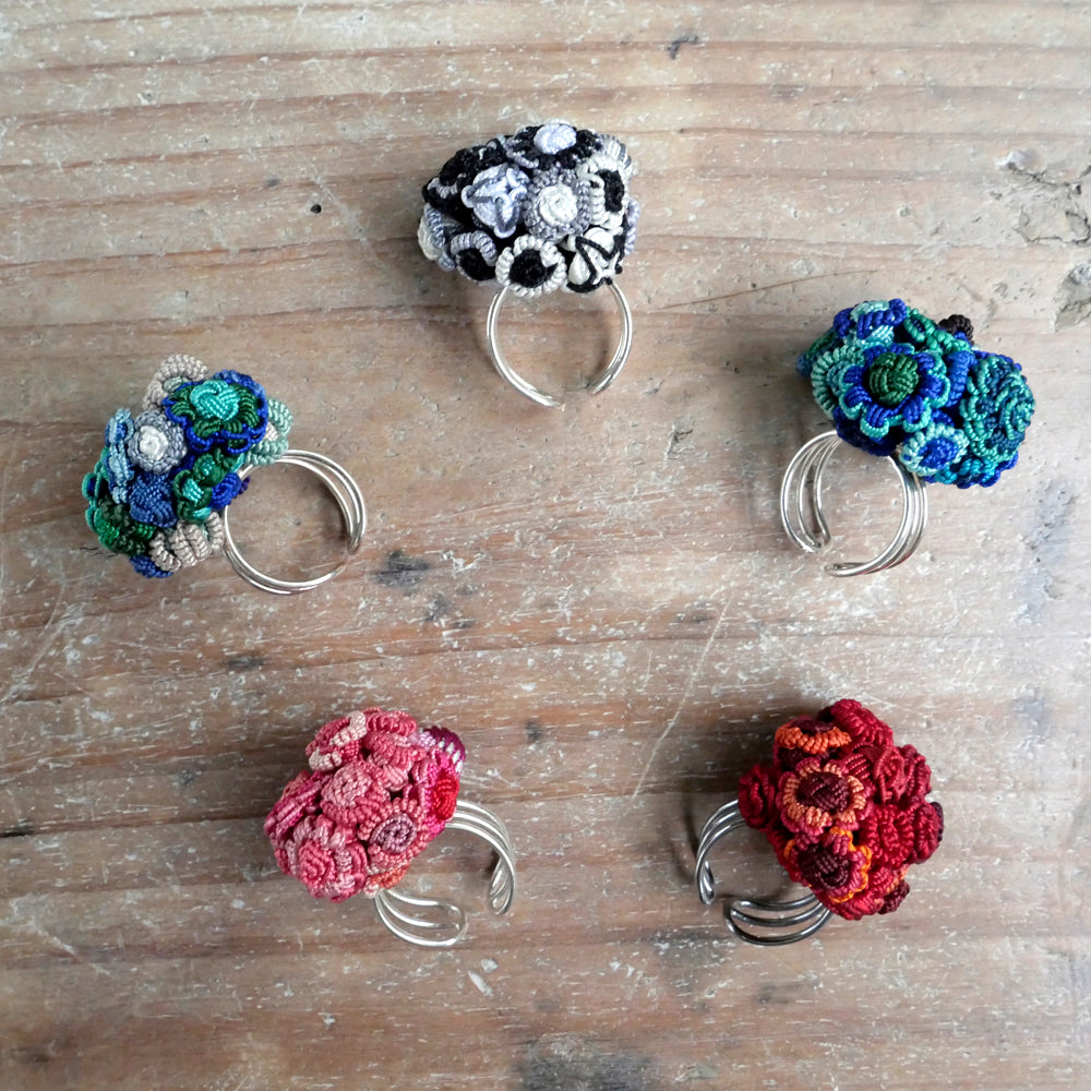 モロッコボタンリング