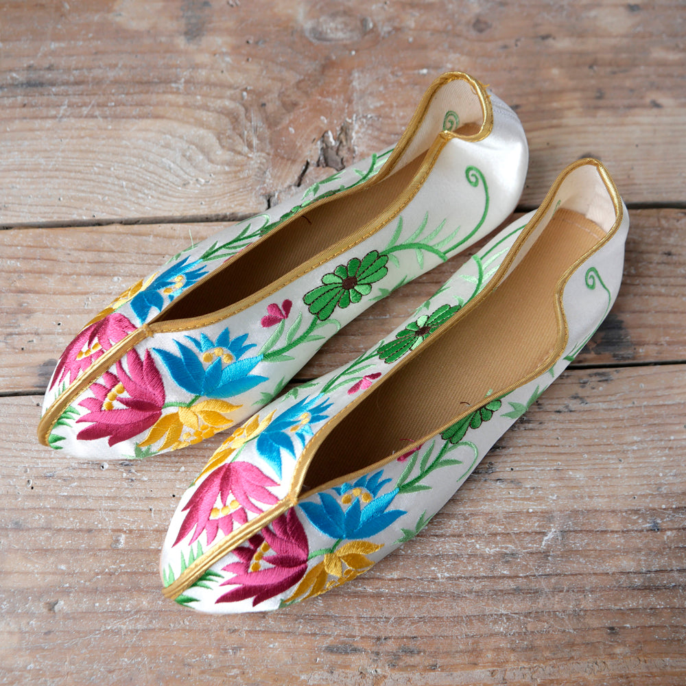 台湾刺繍靴(平劇シリーズ2)