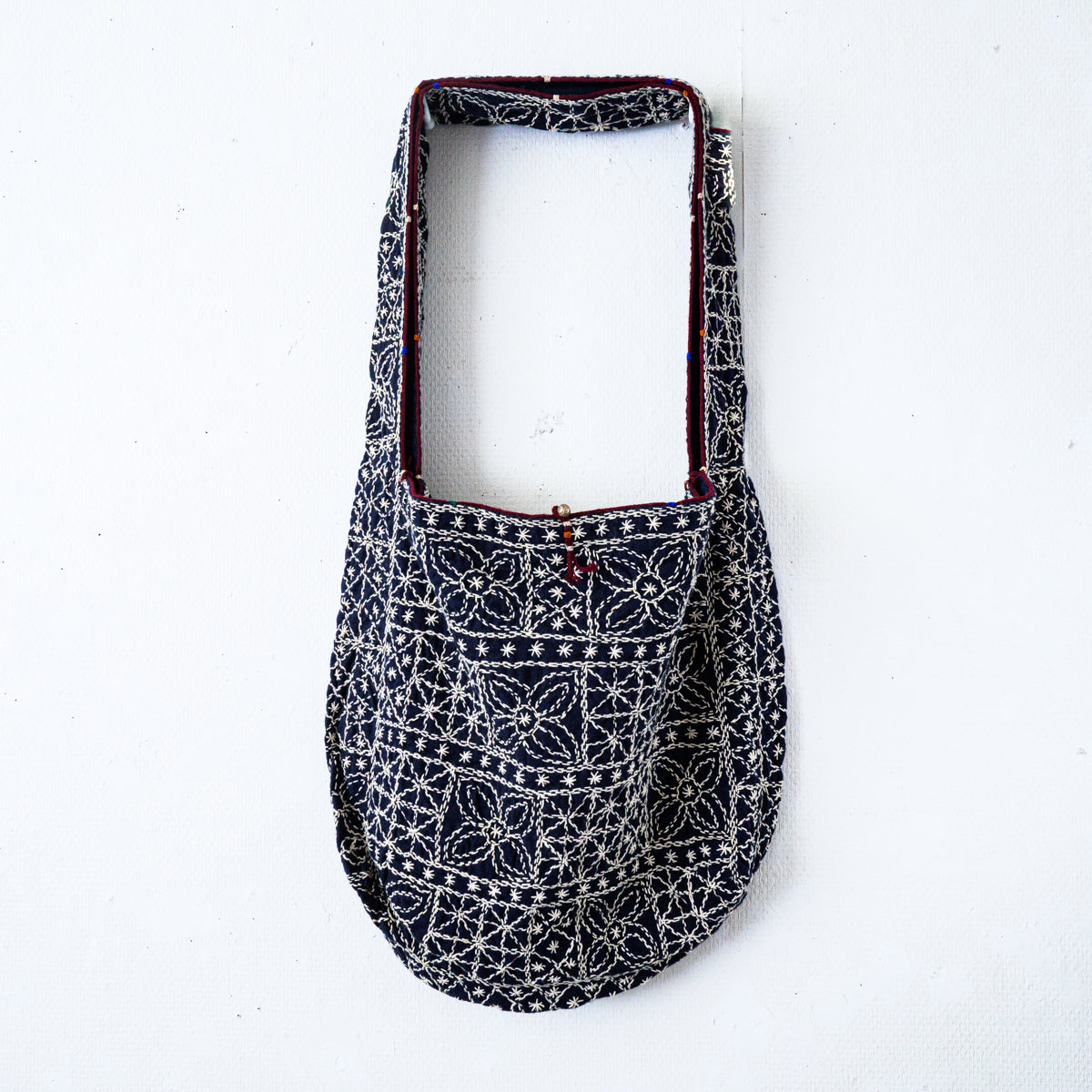 ヤオ族刺し子ショルダーバッグ