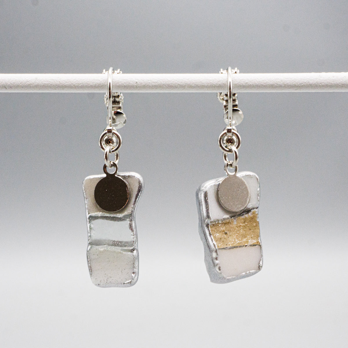 陶器片ピアス・イヤリング(yurariシリーズ)