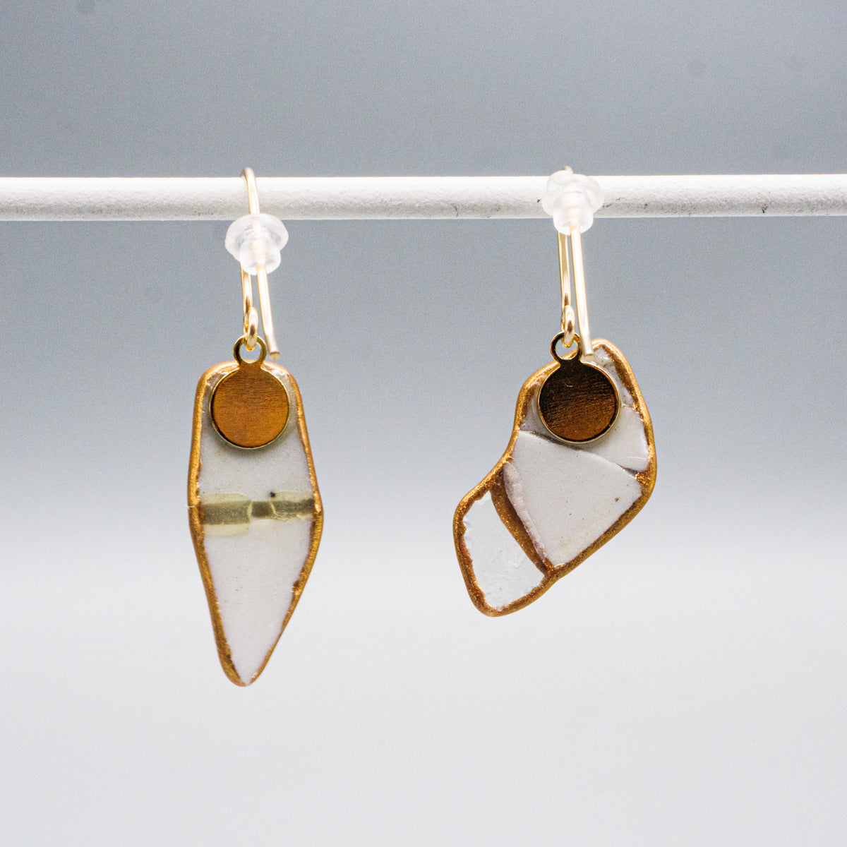 陶器片ピアス・イヤリング(yurariシリーズ)