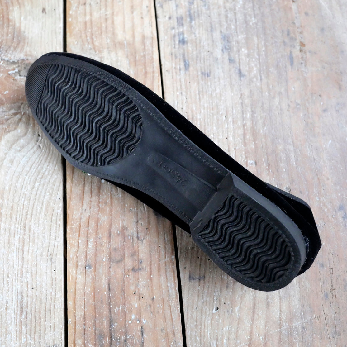 ヴェルベットビーズ靴