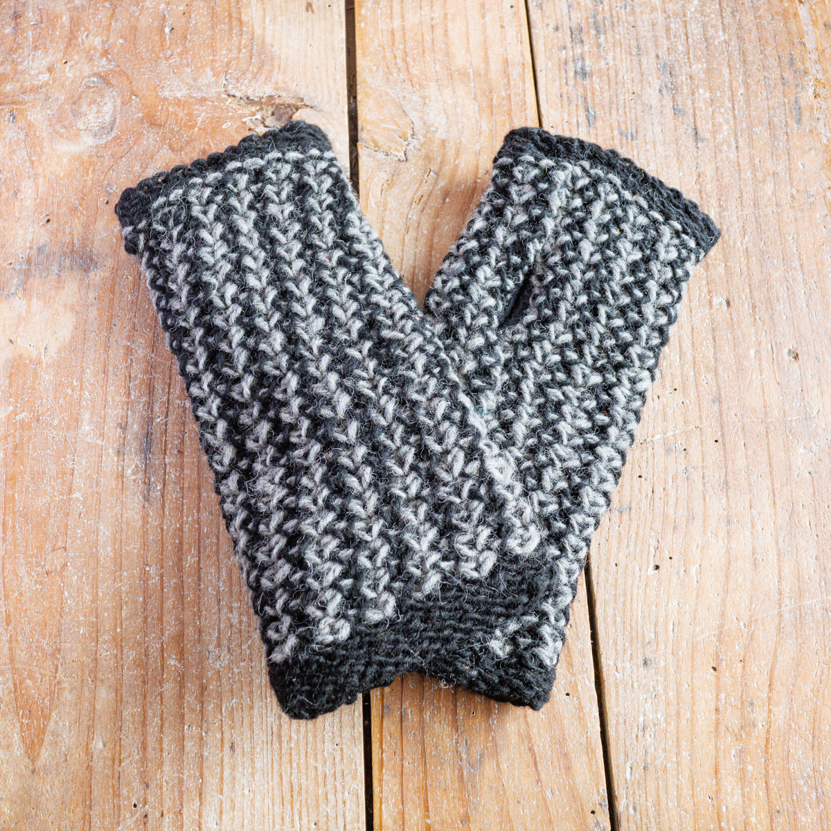 ウールアームウォーマー