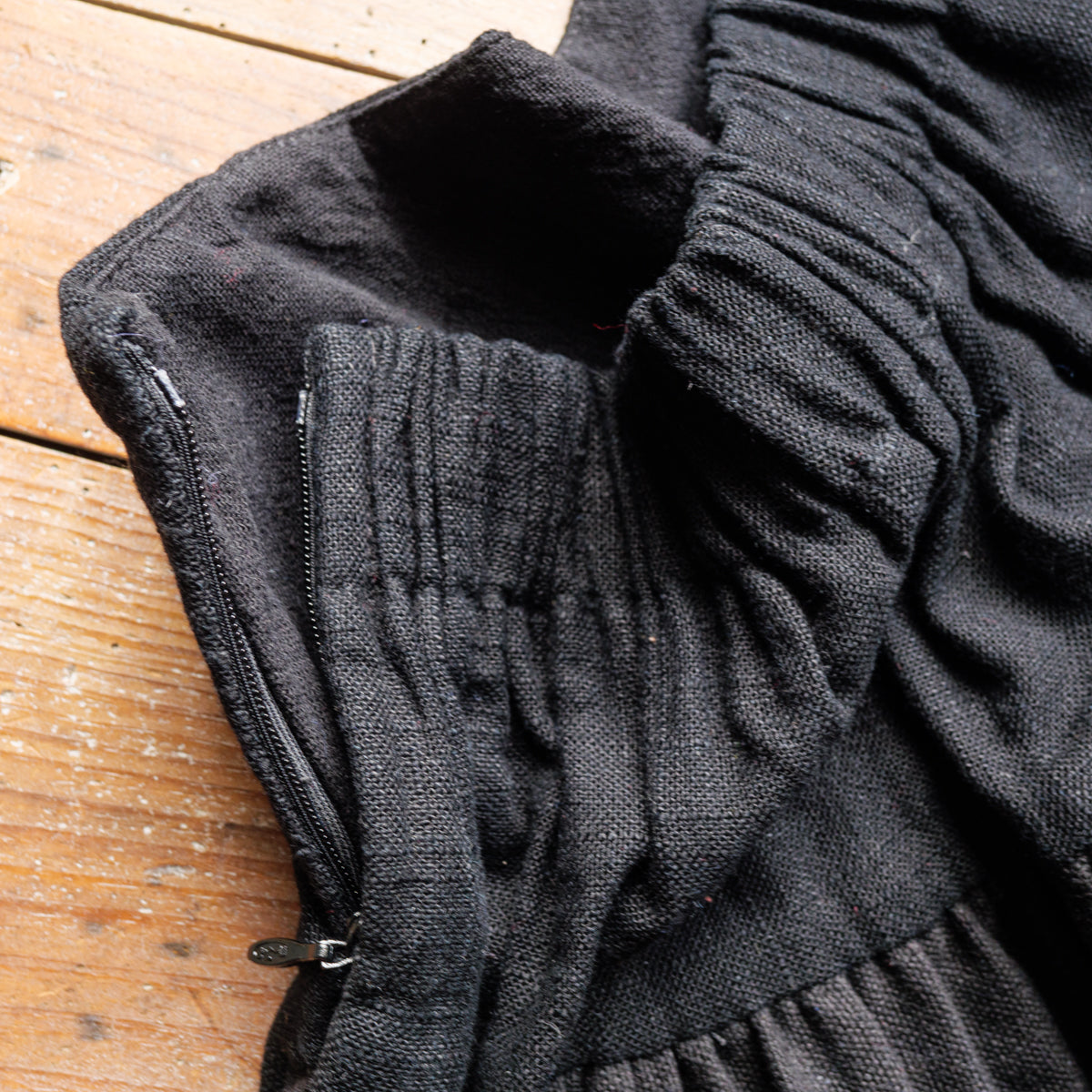 モン族白黒プリーツスカート