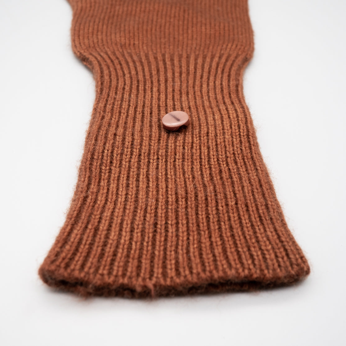 クルミ染めウールミトン