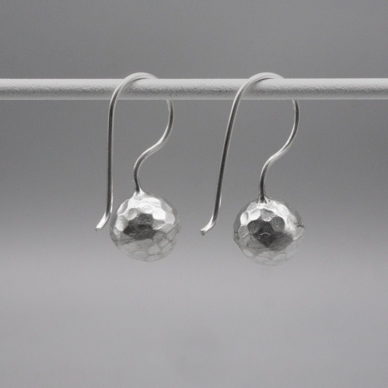 カレンシルバーピアス（KSE04シリーズ）