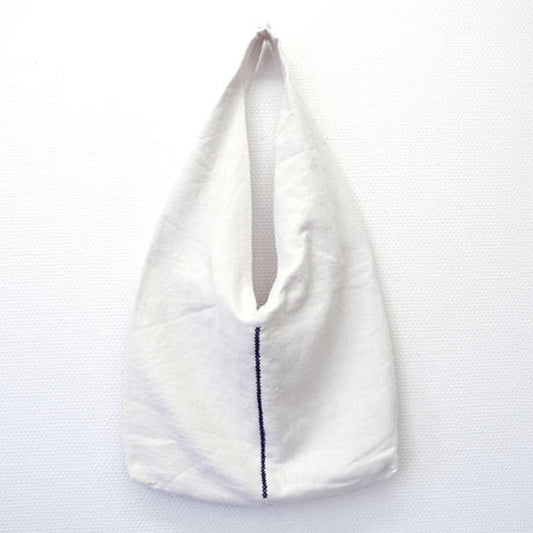 プイ族 ステッチバッグ(ホワイト)