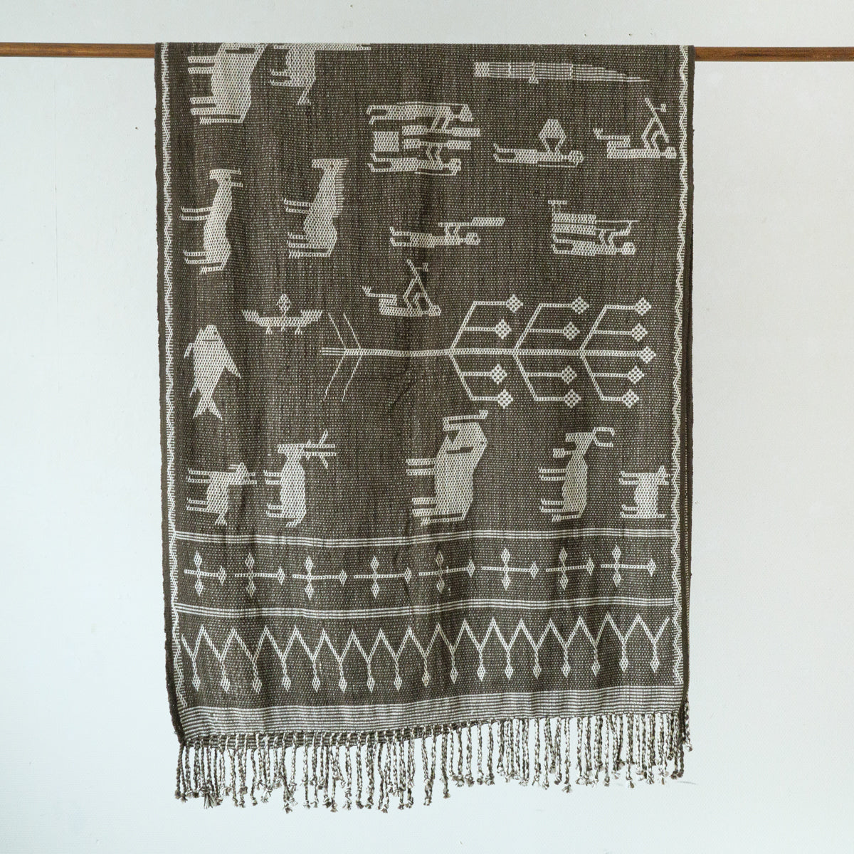 カリエン族手織りタペストリー