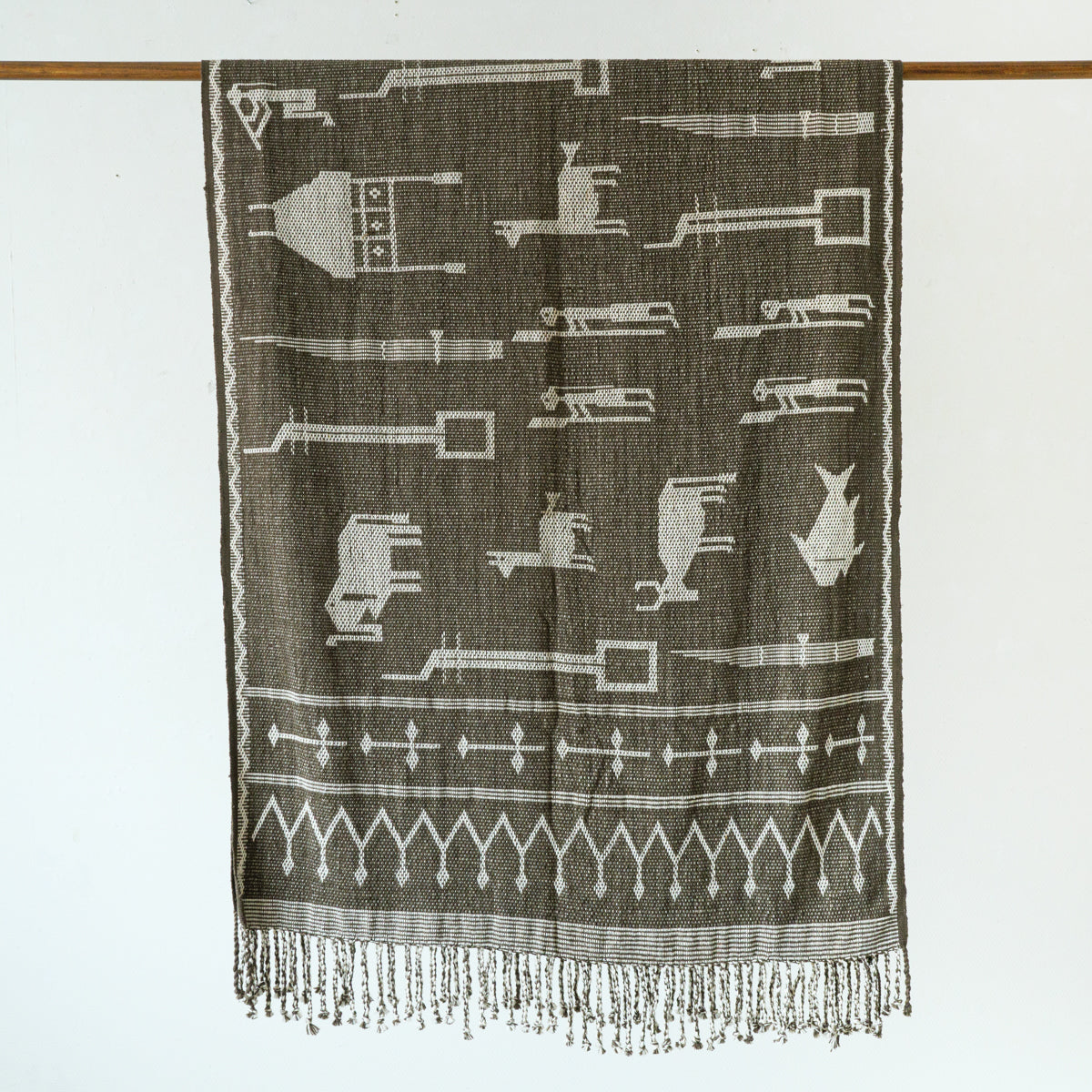 カリエン族手織りタペストリー