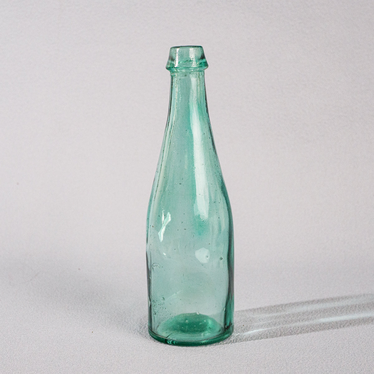 昭和ガラス酒ボトル