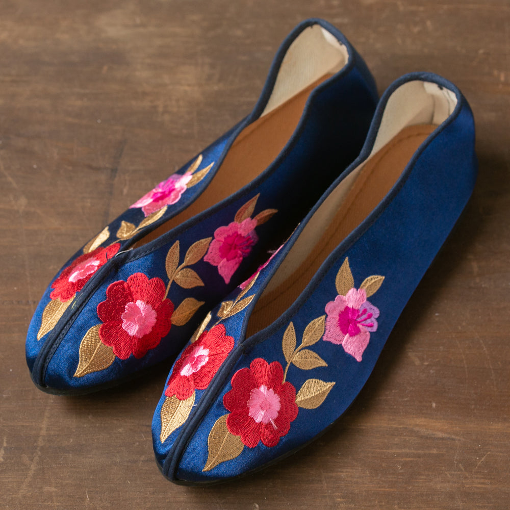 台湾刺繍靴（平劇シリーズ1）